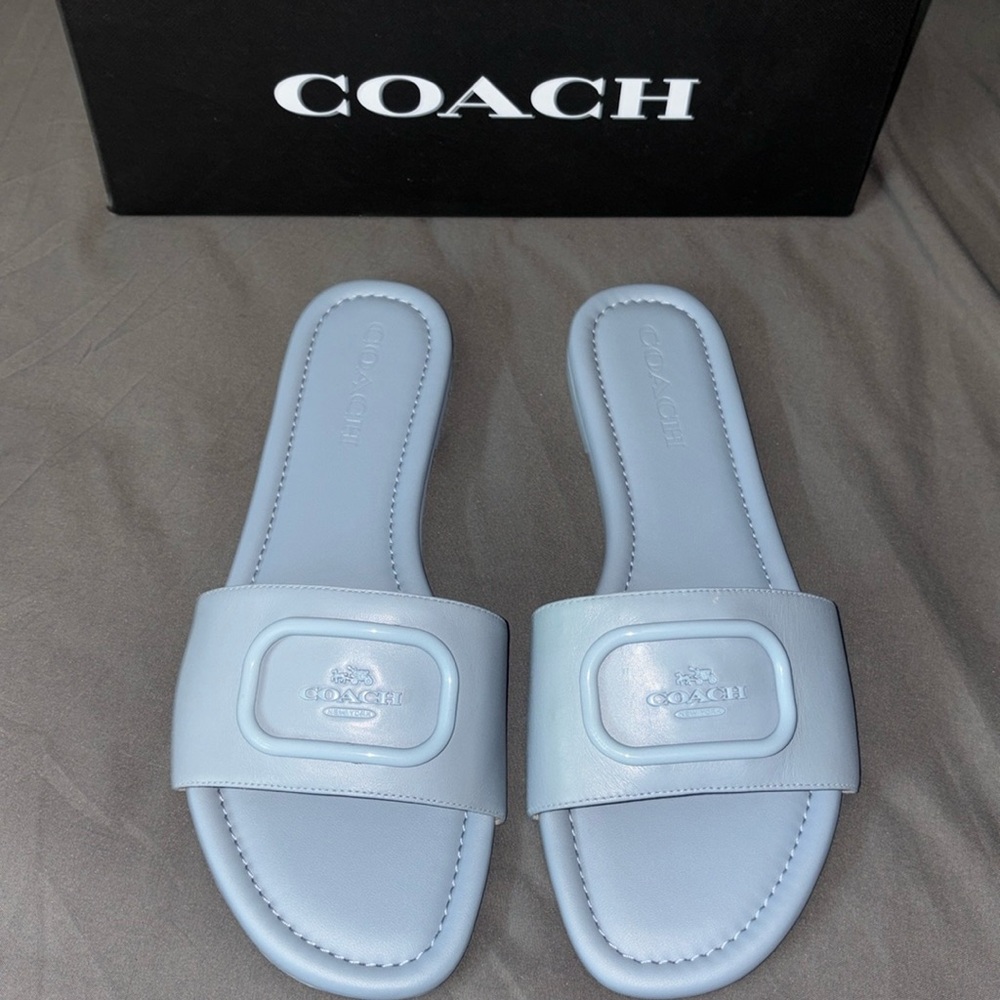 Coach EVY leather sandal